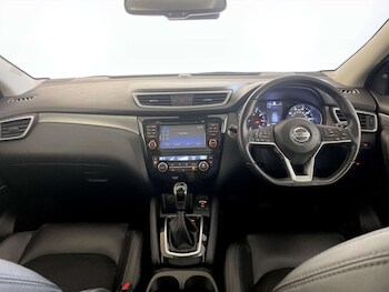 Used Nissan Qashqai 2017 for sale - 77339198: Photo