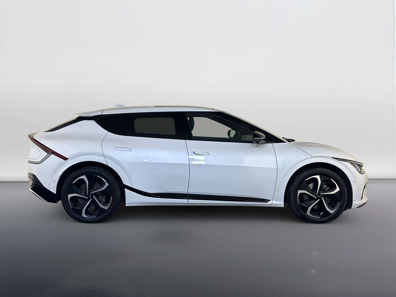 Used Kia EV6 2023 for sale - 77844645: Photo 11