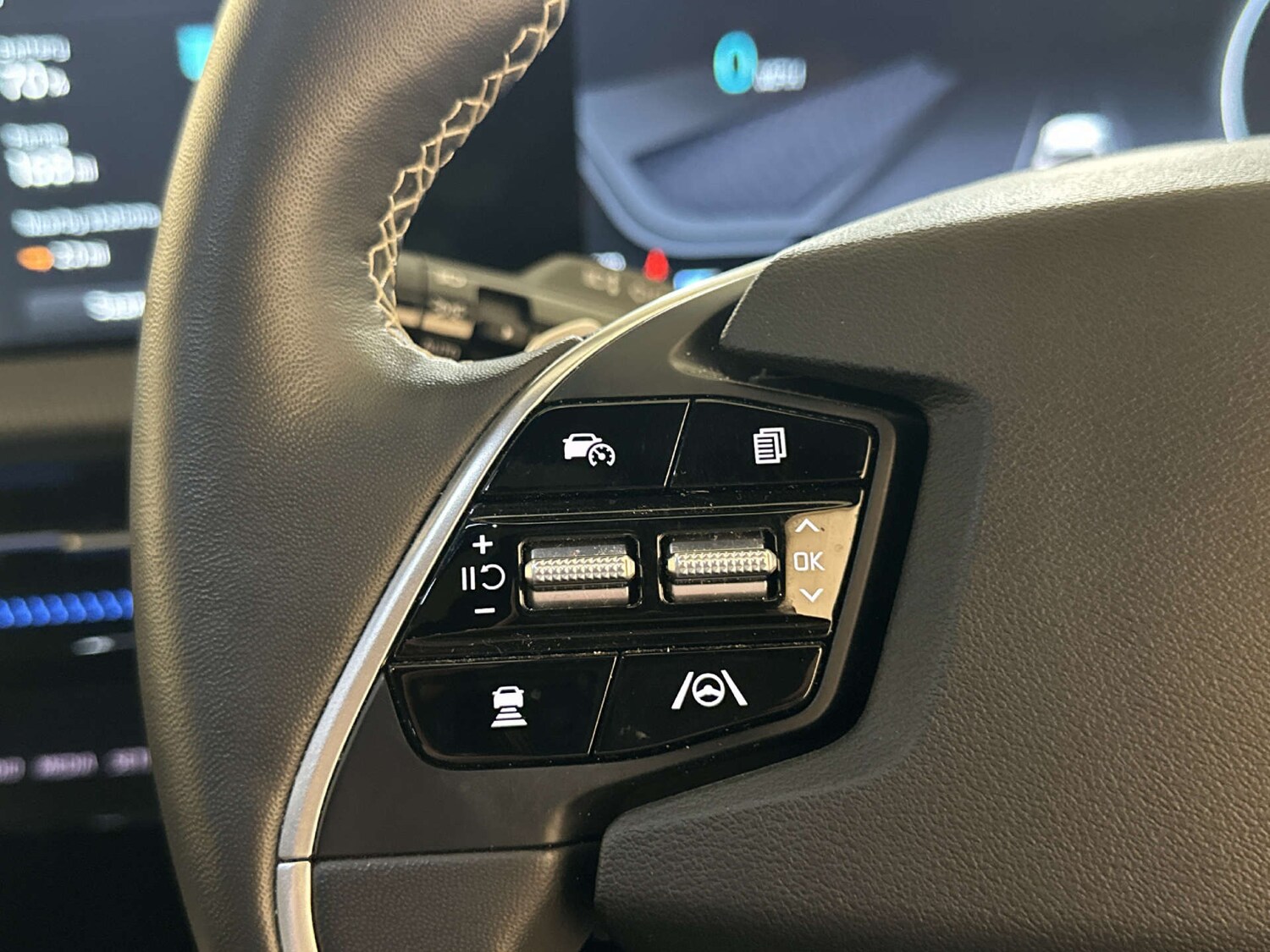 Used Kia EV6 2023 for sale - 77844645: Photo 18