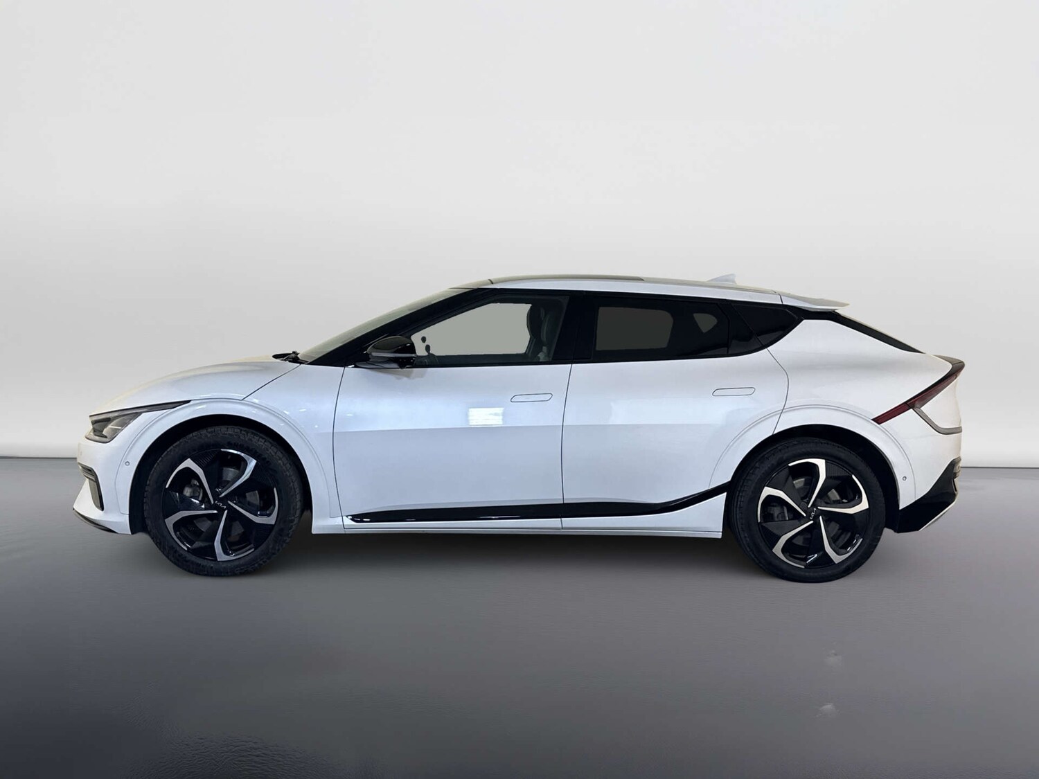 Used Kia EV6 2023 for sale - 77844645: Photo 7