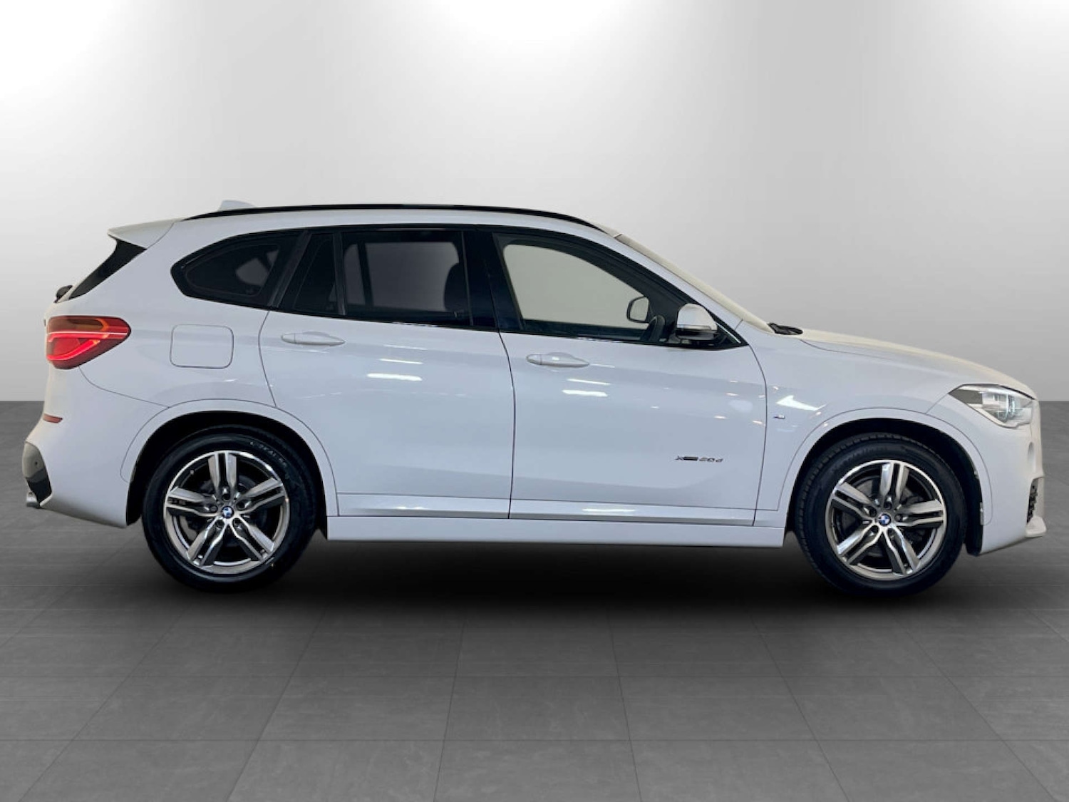 Used BMW X1 2017 for sale - 77604011: Photo 11