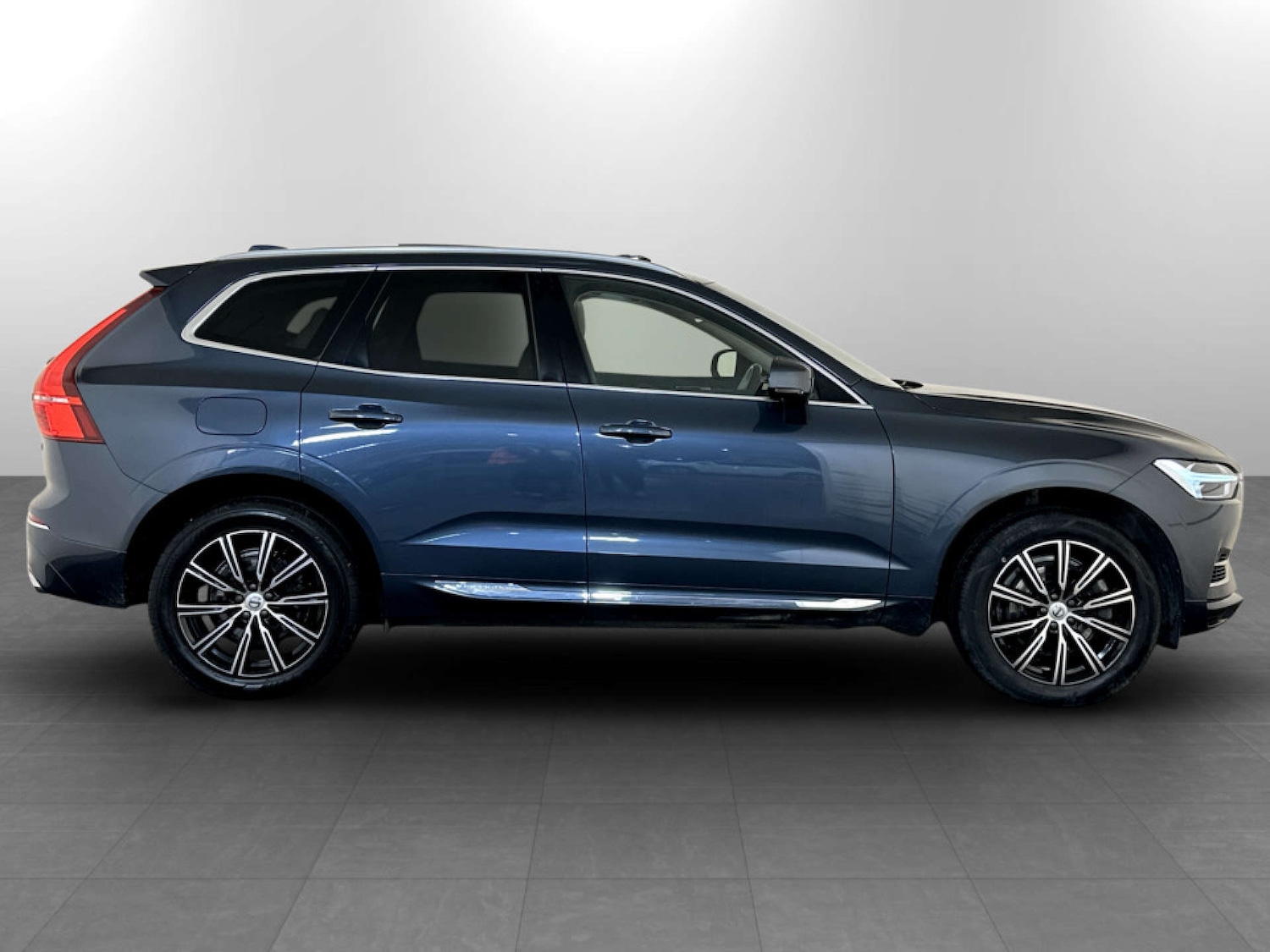 Used Volvo XC60 2020 for sale - 77569704: Photo 11