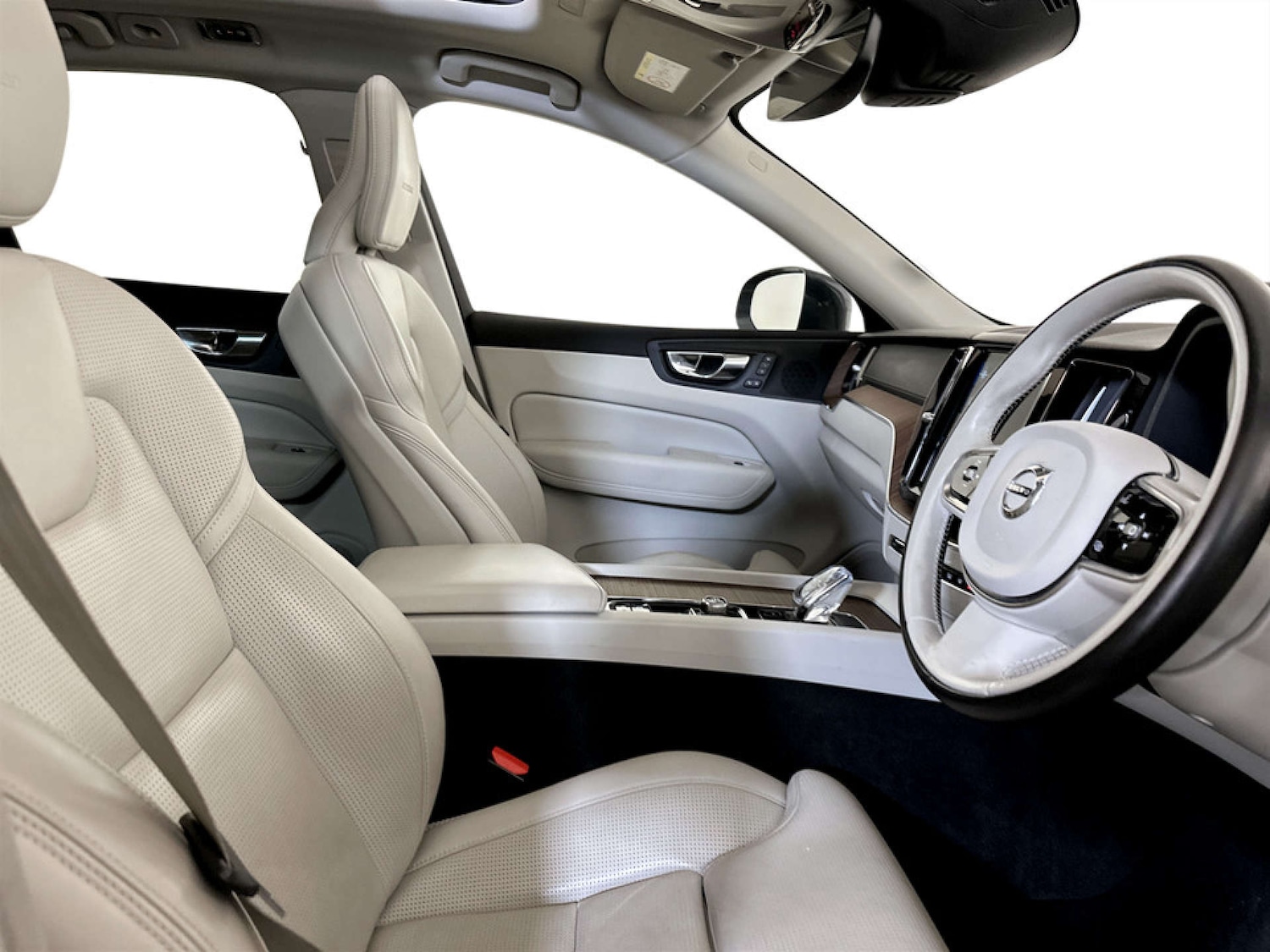 Used Volvo XC60 2020 for sale - 77569704: Photo 13