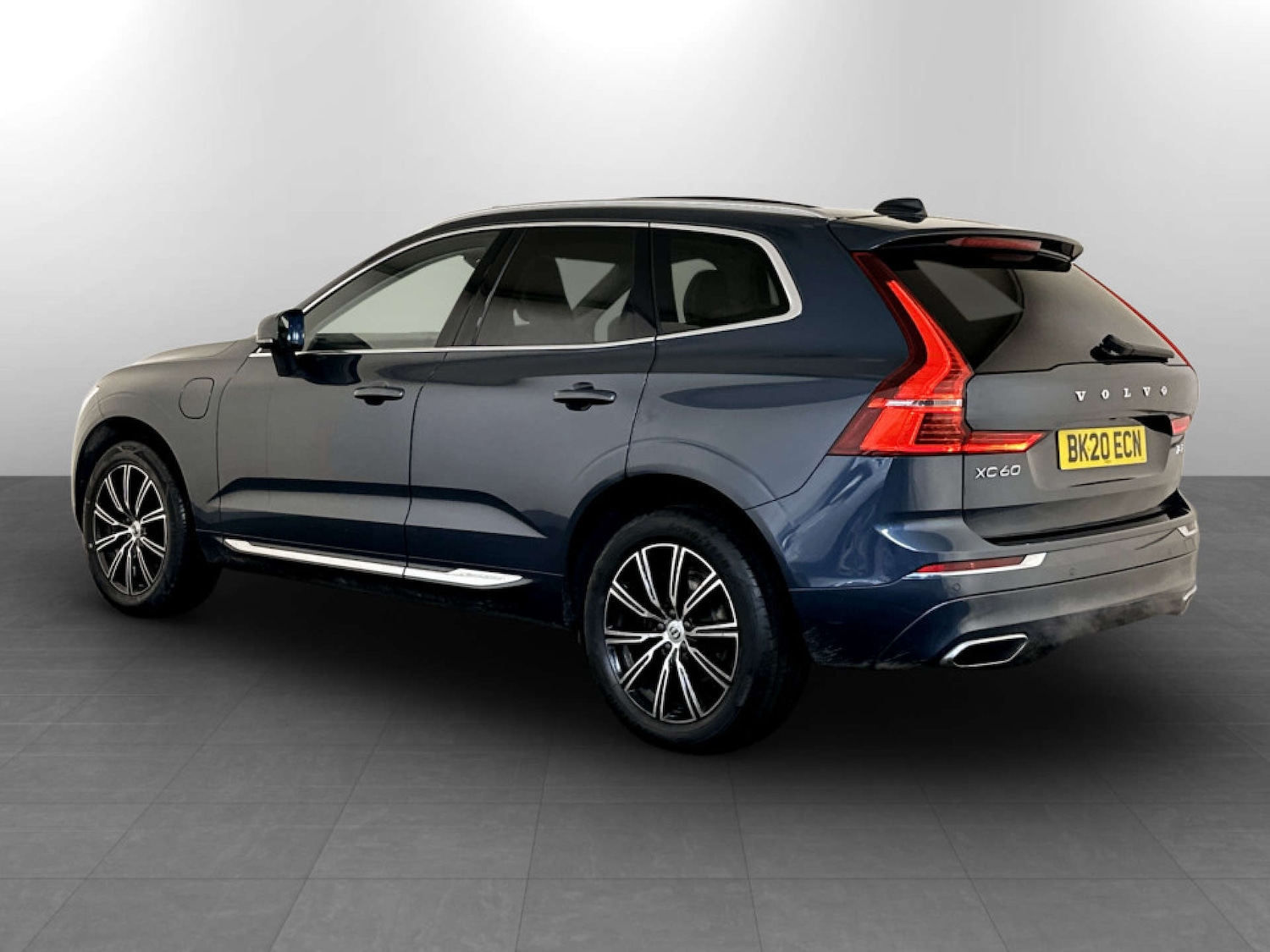 Used Volvo XC60 2020 for sale - 77569704: Photo 8
