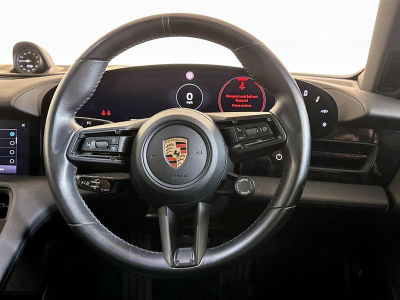 Used Porsche Taycan 2021 for sale - 76382267: Photo 16