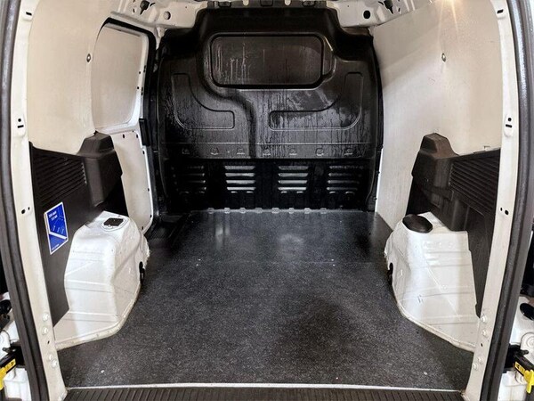 Used Ford Transit Courier 2021 for sale - 76146771: Photo 15
