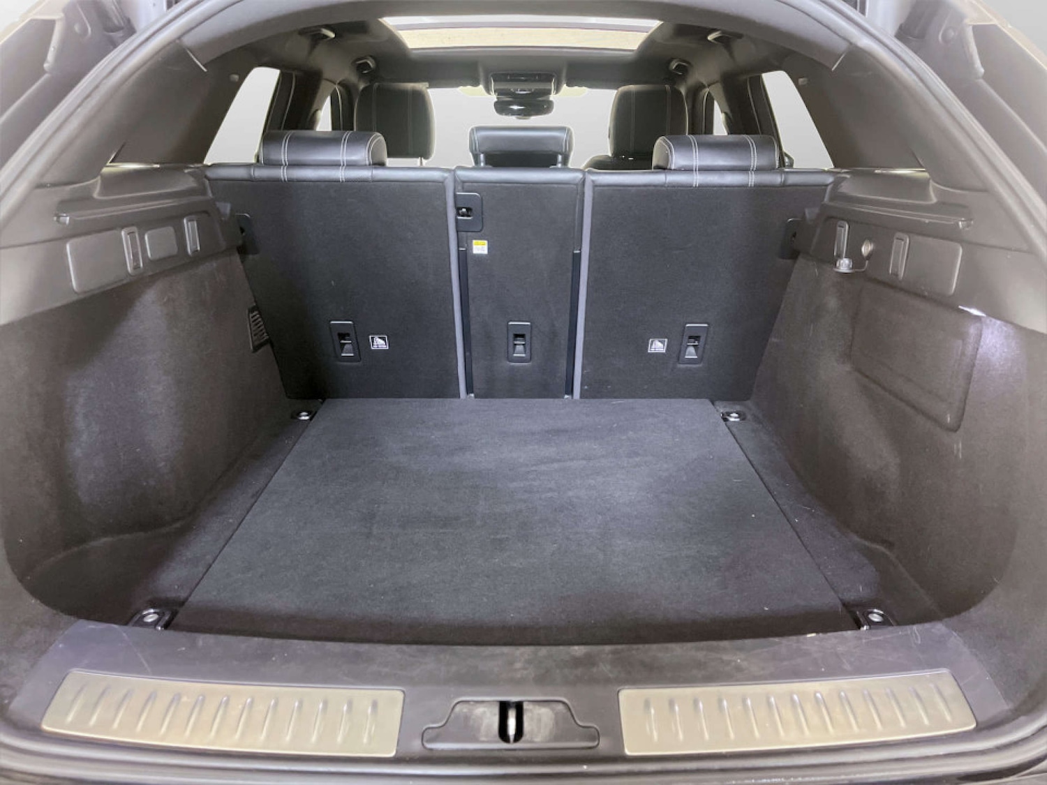 Used Land Rover Range Rover Velar 2018 for sale - 77717753: Photo 15