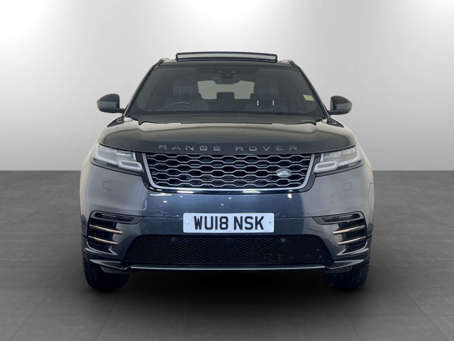 Used Land Rover Range Rover Velar 2018 for sale - 77717753: Photo 5