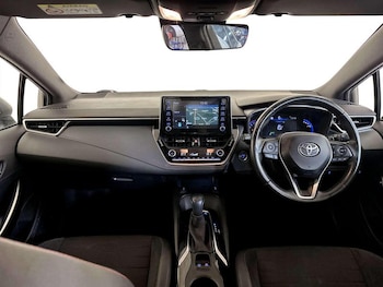 Used Toyota Corolla 2019 for sale - 77063901: Photo