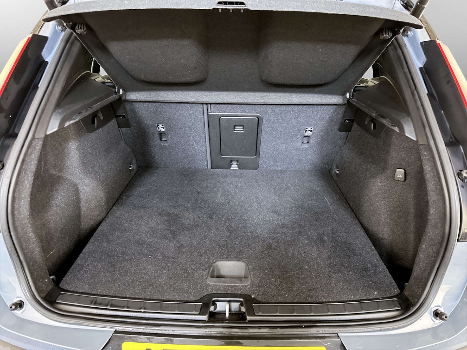 Used Volvo XC40 2022 for sale - 77185547: Photo 16