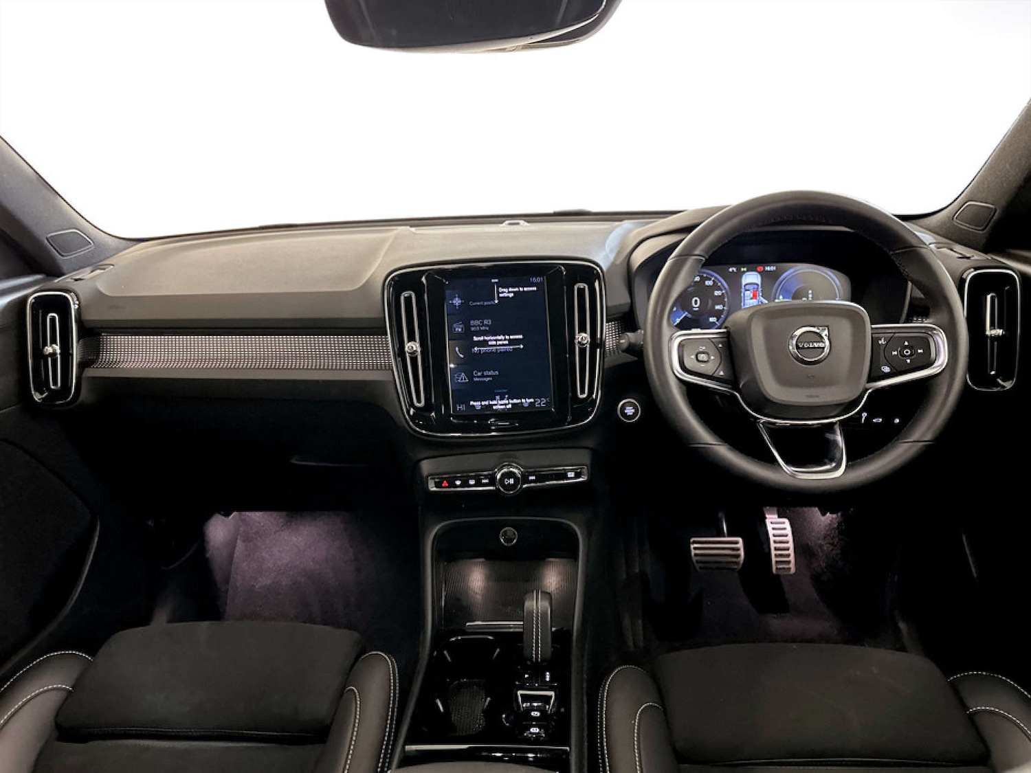 Used Volvo XC40 2022 for sale - 77185547: Photo 3