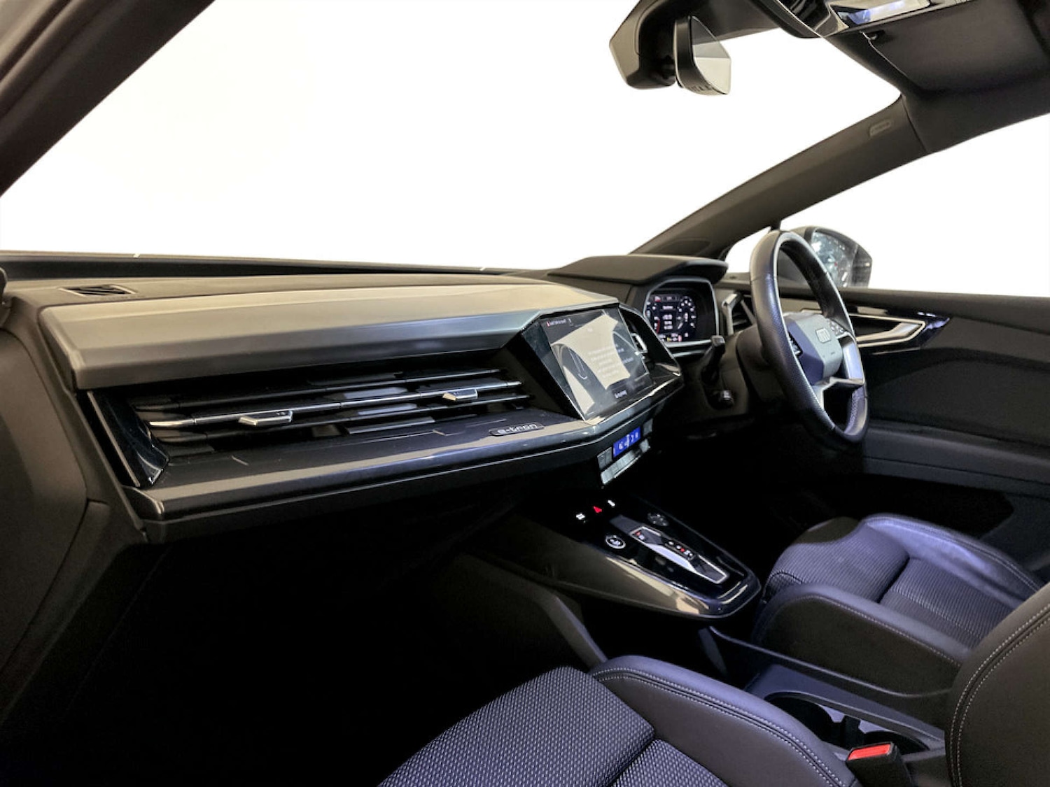 Used Audi Q4 e-tron 2022 for sale - 77185689: Photo 12