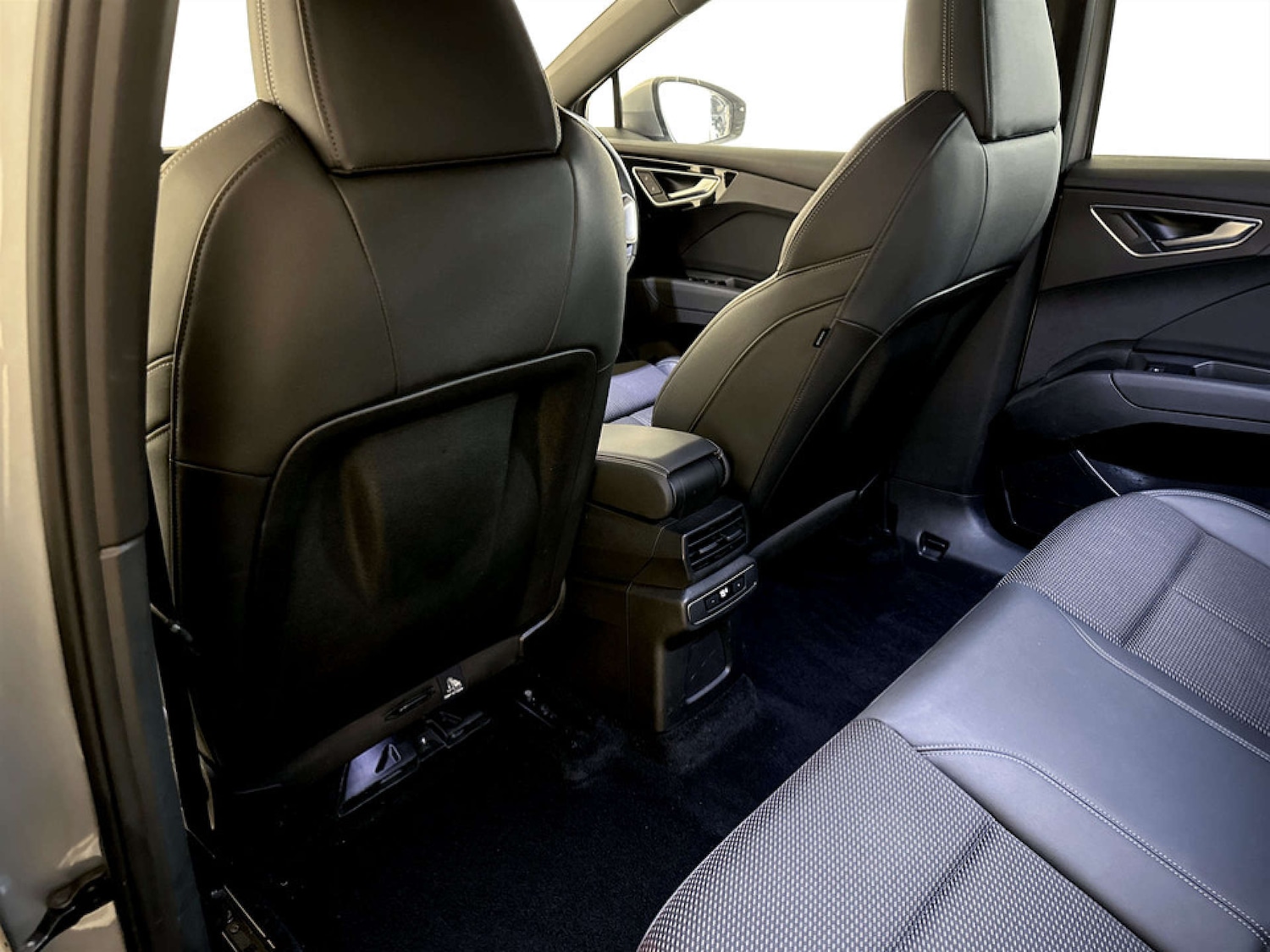 Used Audi Q4 e-tron 2022 for sale - 77185689: Photo 14