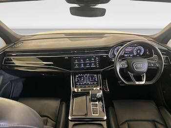 Used Audi Q7 2023 for sale - 79691552: Photo