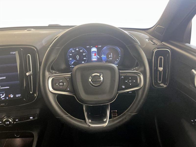 Used Volvo XC40 2021 for sale - 76580705: Photo 17