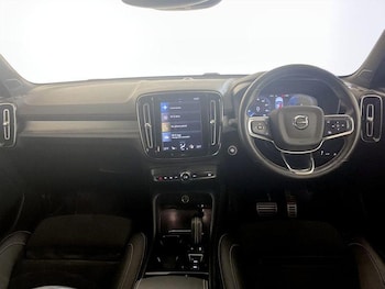 Used Volvo XC40 2021 for sale - 76580705: Photo