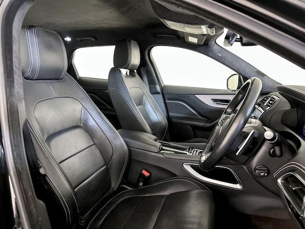 Used Jaguar F-Pace 2019 for sale - 76261093: Photo 13
