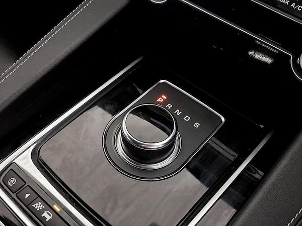 Used Jaguar F-Pace 2019 for sale - 76261093: Photo 25