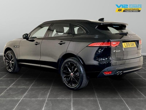 Used Jaguar F-Pace 2019 for sale - 76261093: Photo 8