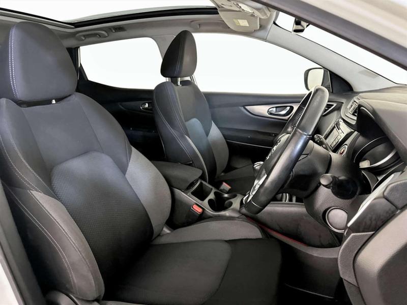 Used Nissan Qashqai 2018 for sale - 77006120: Photo 13