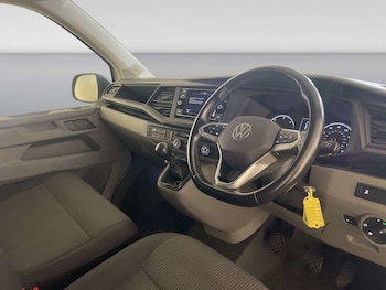 Used Volkswagen Transporter 2021 for sale - 78800893: Photo