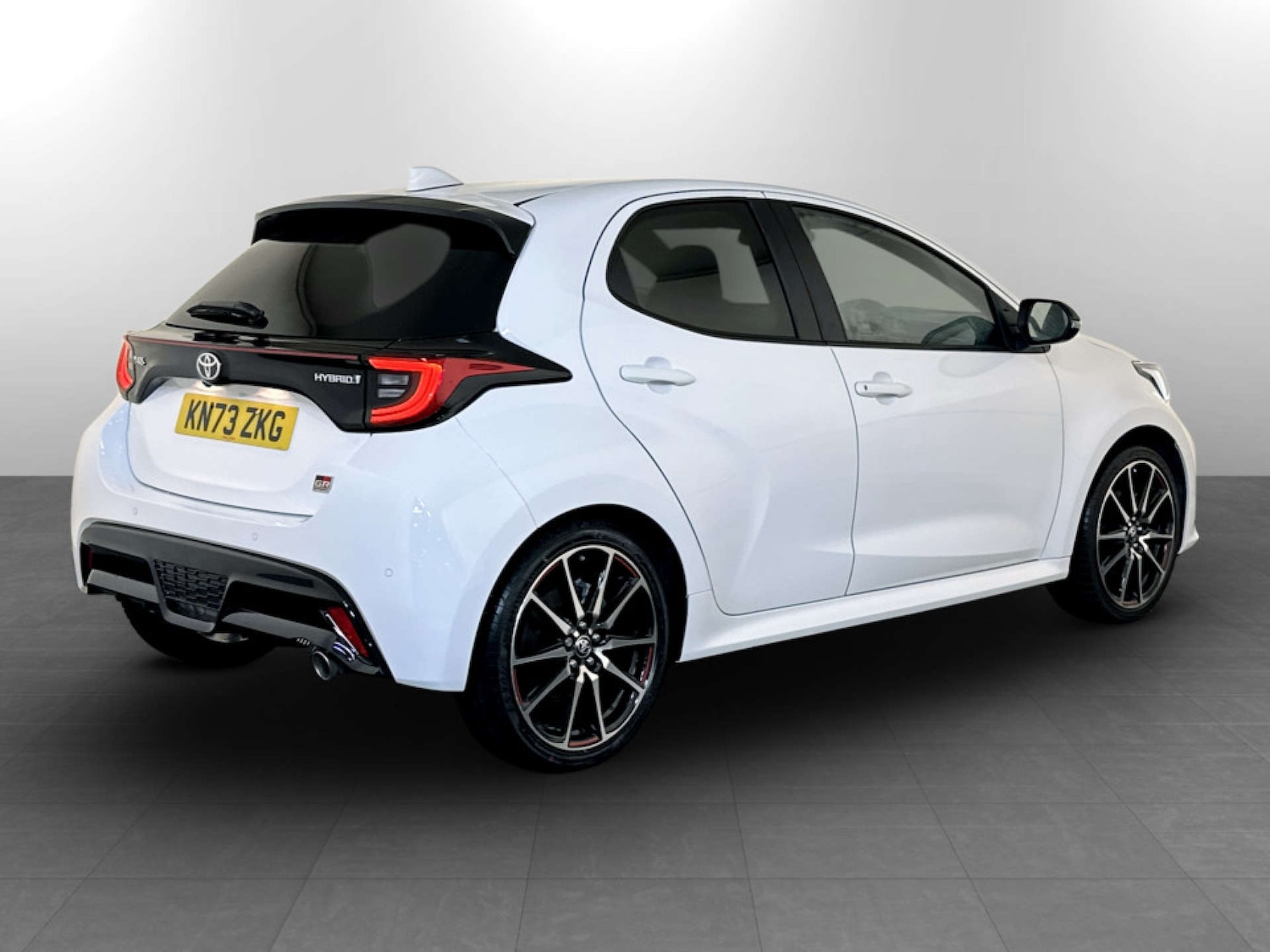 Used Toyota Yaris 2023 for sale - 77185552: Photo 10