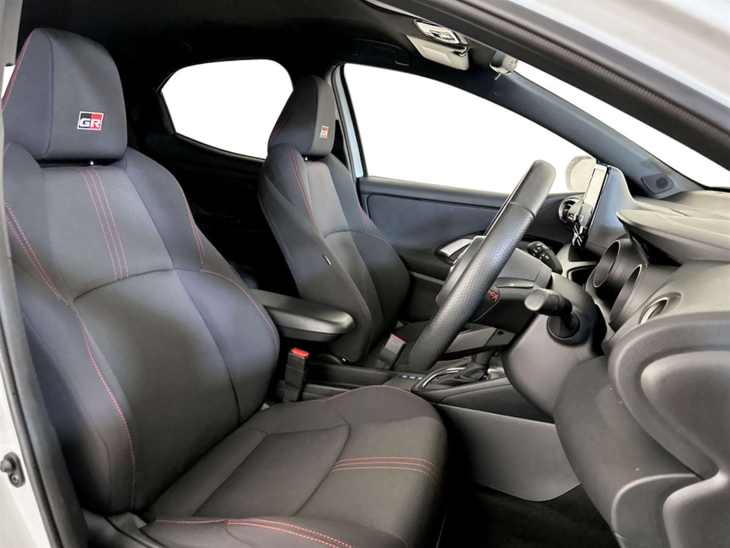 Used Toyota Yaris 2023 for sale - 77185552: Photo 13