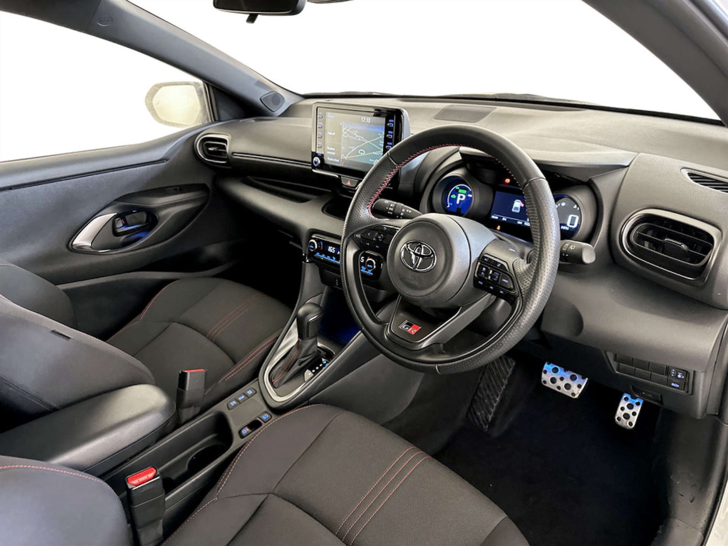 Used Toyota Yaris 2023 for sale - 77185552: Photo 15