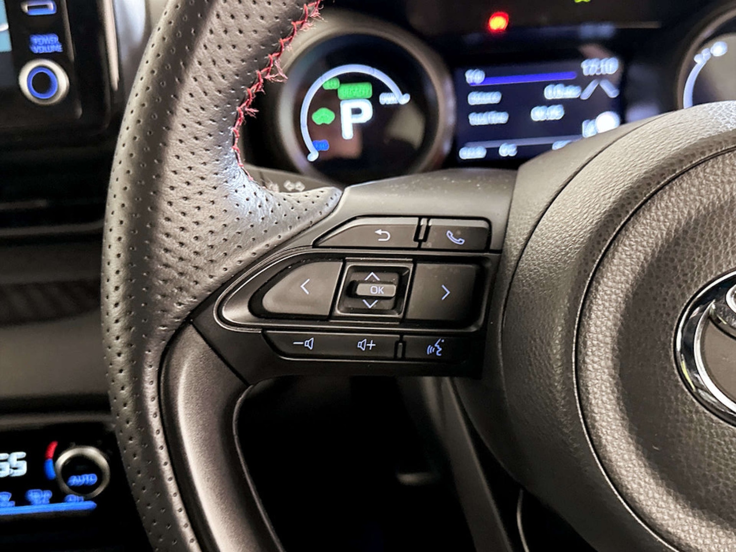 Used Toyota Yaris 2023 for sale - 77185552: Photo 17