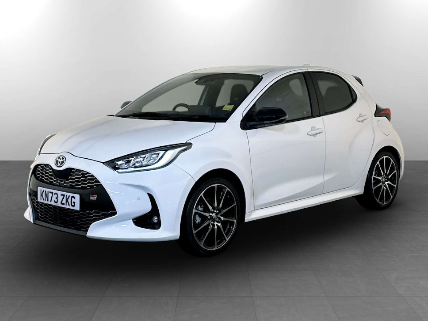 Used Toyota Yaris 2023 for sale - 77185552: Photo 6