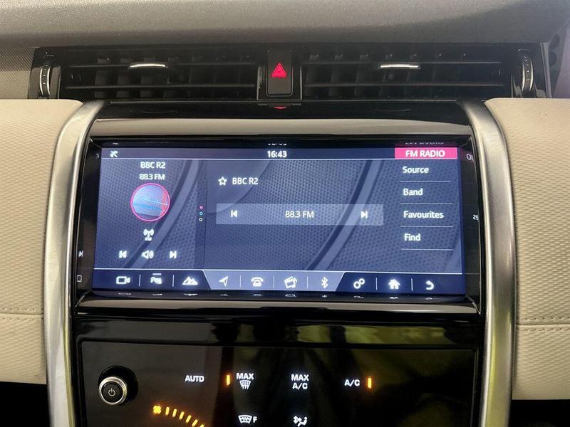 Used Land Rover Discovery Sport 2020 for sale - 76641099: Photo 24