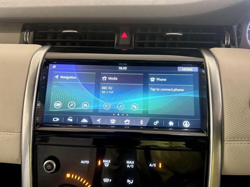 Used Land Rover Discovery Sport 2020 for sale - 76641099: Photo 25