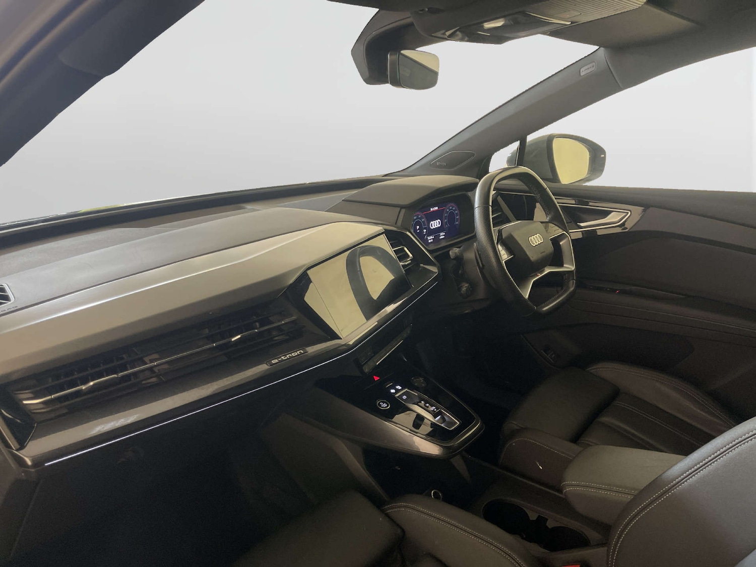 Used Audi Q4 e-tron 2022 for sale - 78039632: Photo 12