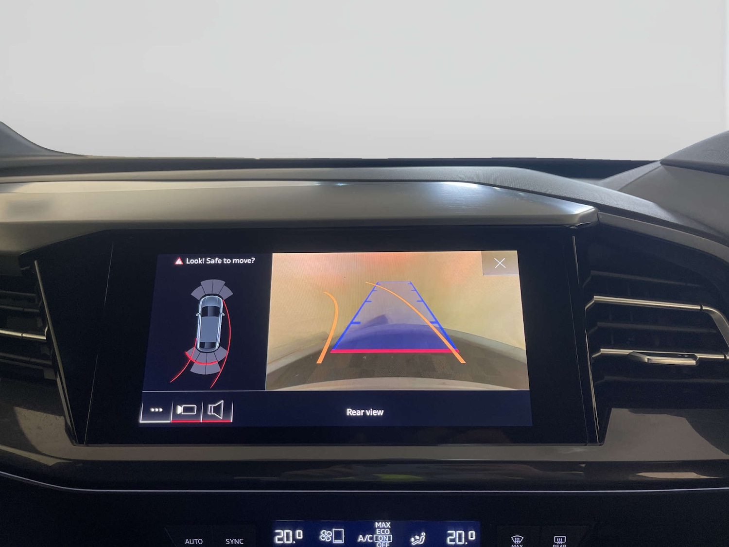 Used Audi Q4 e-tron 2022 for sale - 78039632: Photo 20