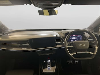 Used Audi Q4 e-tron 2022 for sale - 78039632: Photo