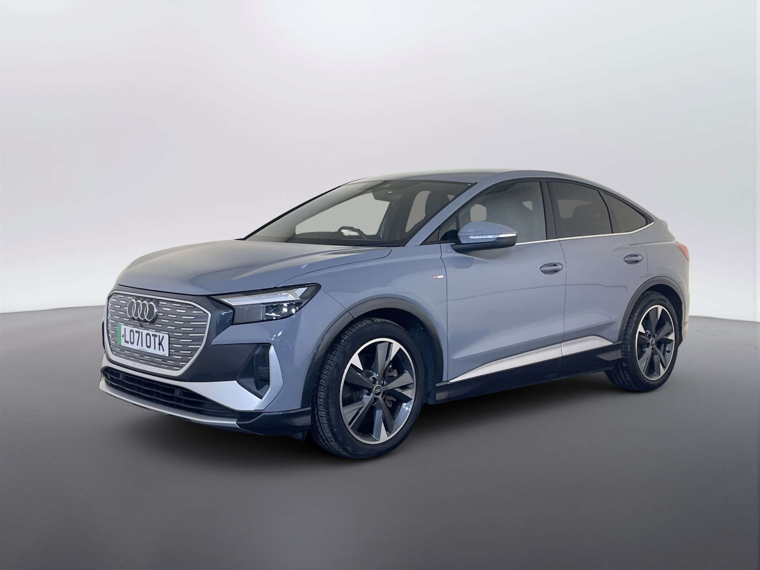 Used Audi Q4 e-tron 2022 for sale - 78039632: Photo 6