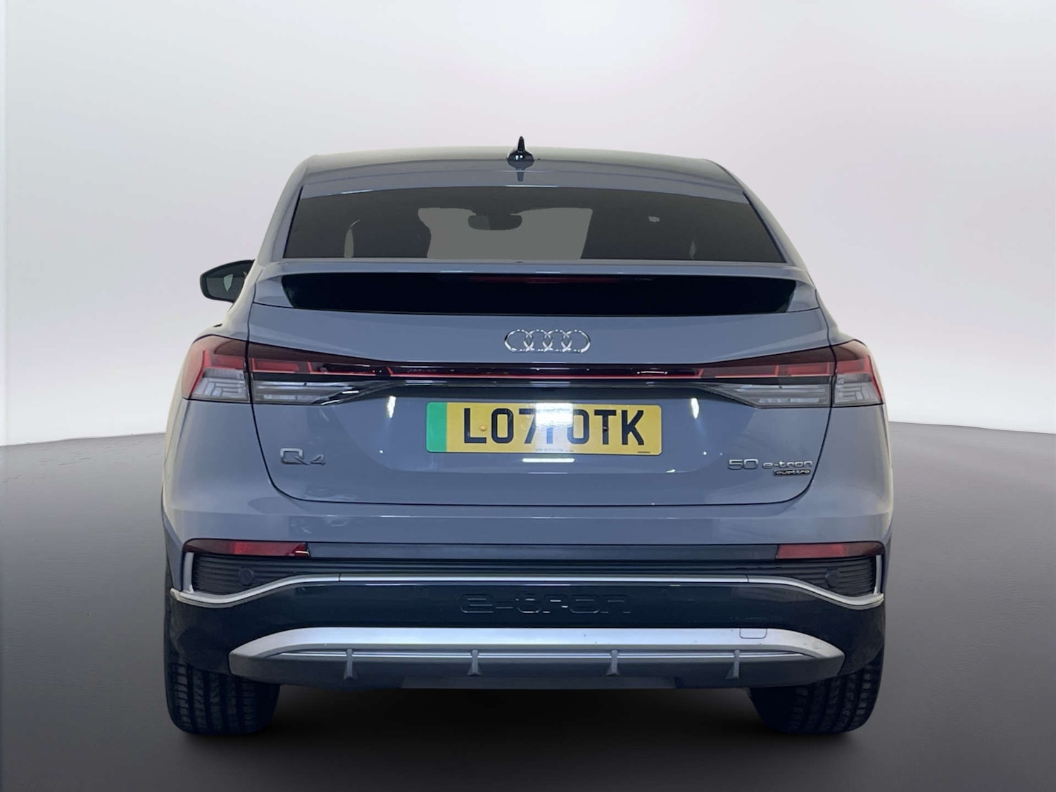 Used Audi Q4 e-tron 2022 for sale - 78039632: Photo 9