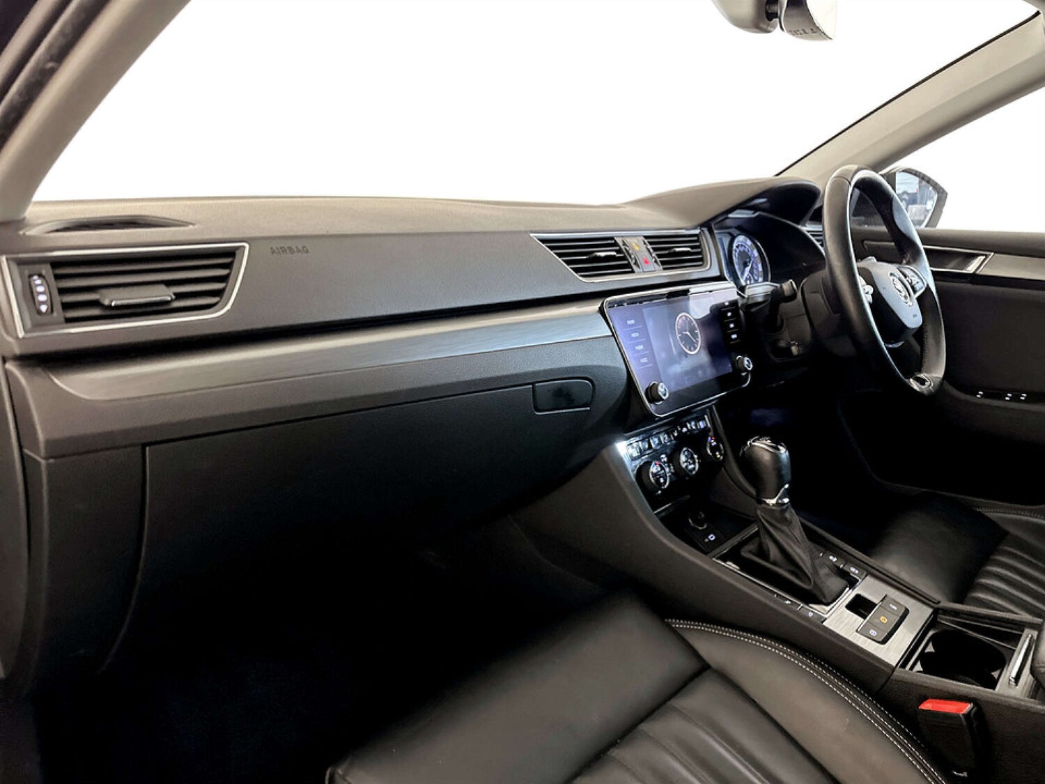 Used Skoda Superb 2020 for sale - 77469900: Photo 11