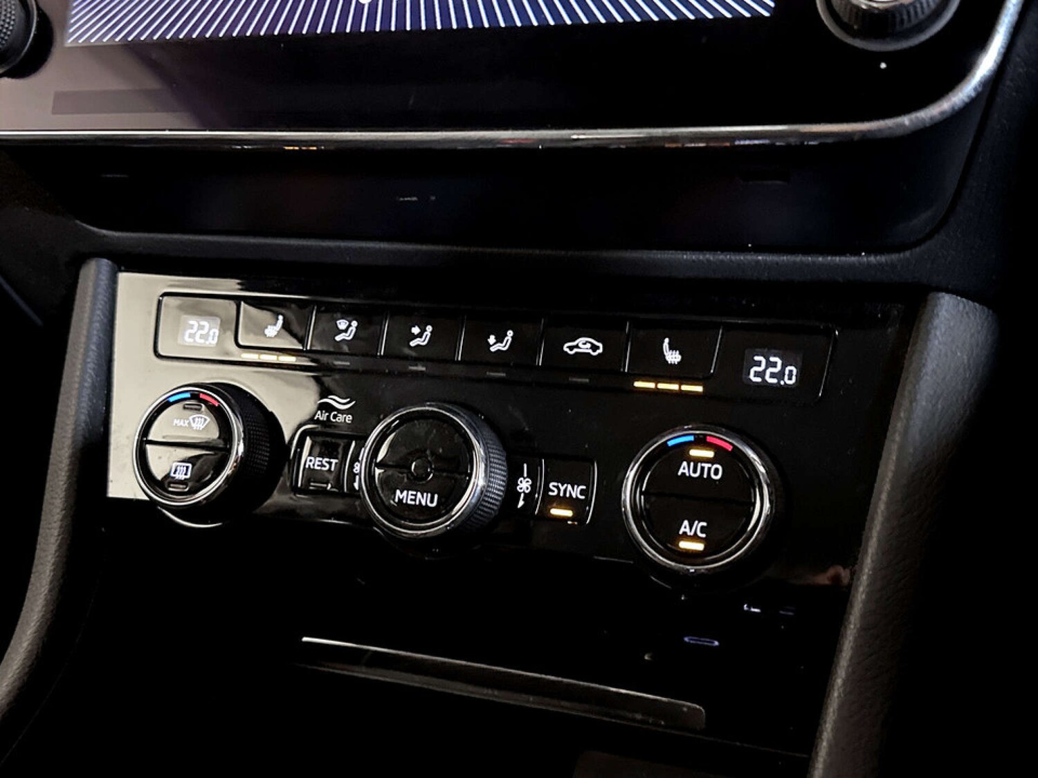 Used Skoda Superb 2020 for sale - 77469900: Photo 25