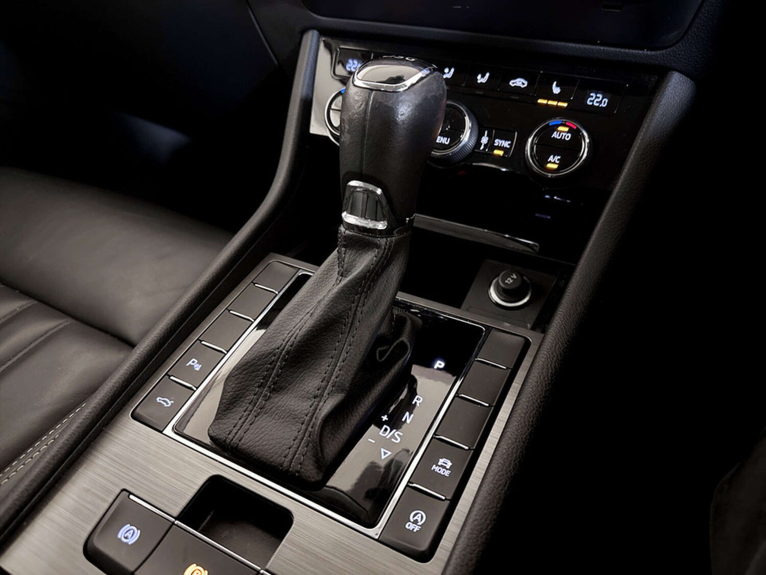 Used Skoda Superb 2020 for sale - 77469900: Photo 26