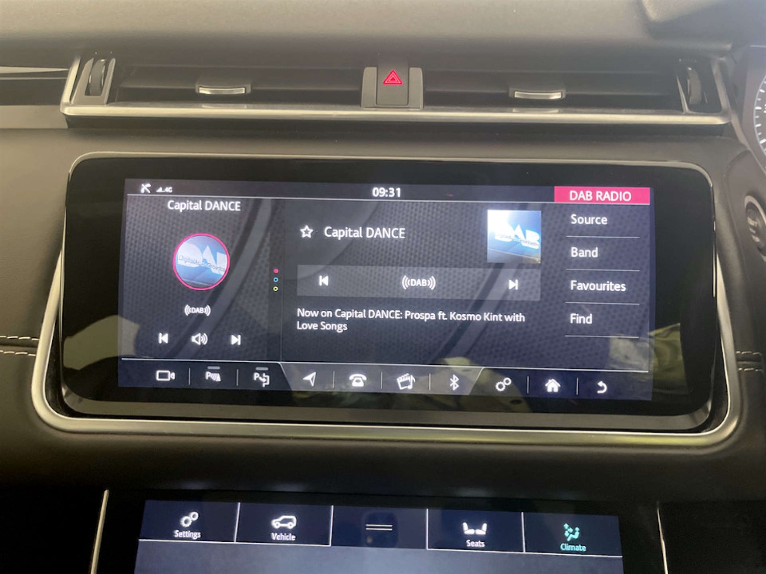 Used Land Rover Range Rover Velar 2018 for sale - 77185504: Photo 22