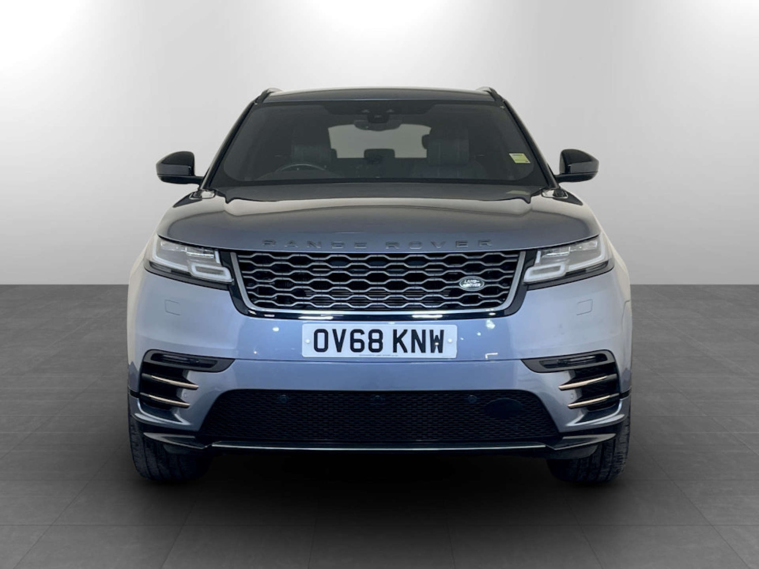 Used Land Rover Range Rover Velar 2018 for sale - 77185504: Photo 5