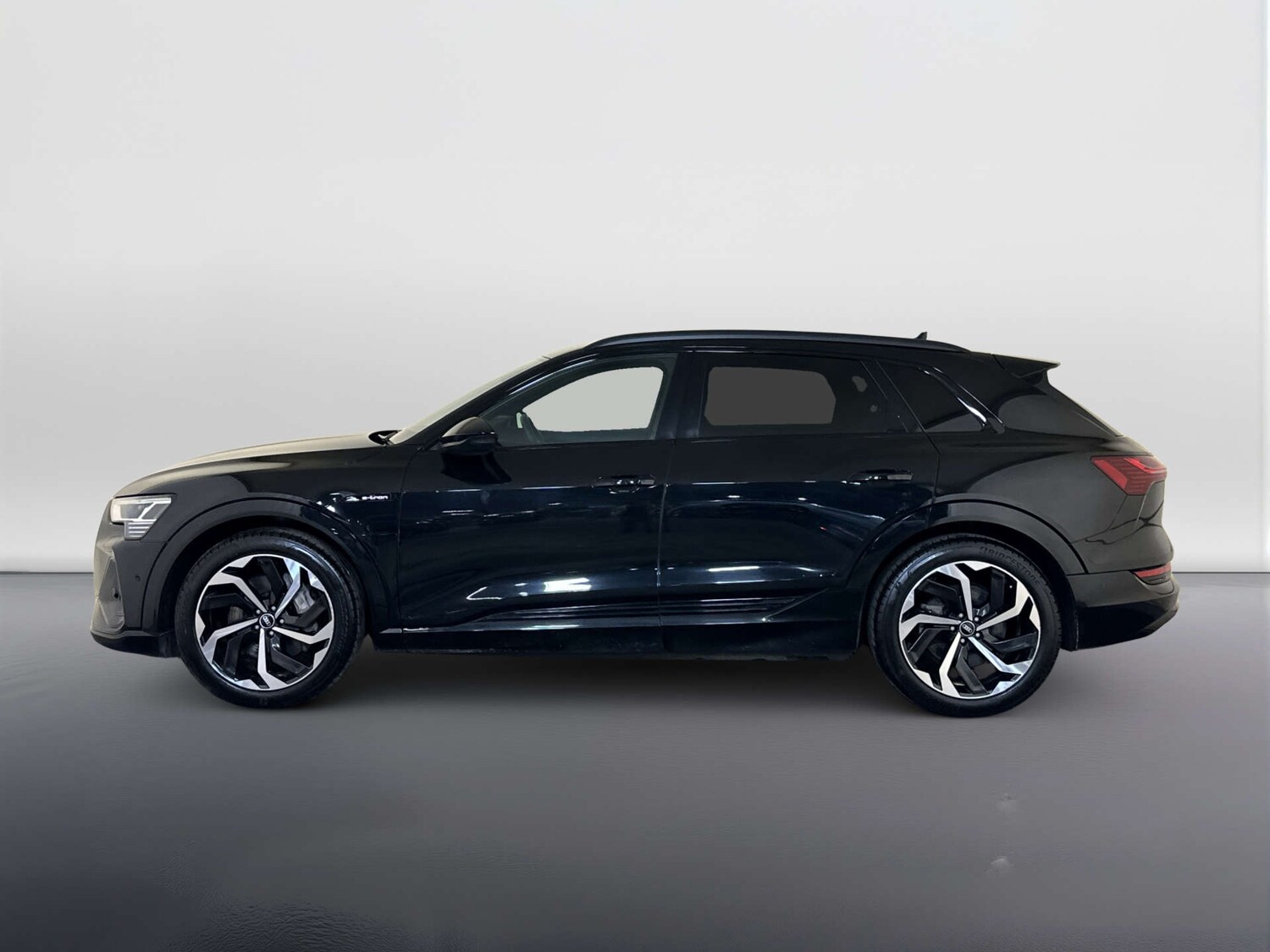 Used Audi e-tron 2021 for sale - 78094426: Photo 7