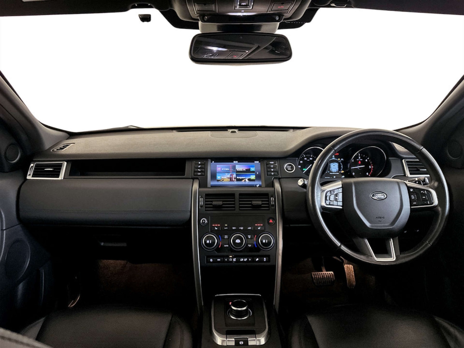 Used Land Rover Discovery Sport 2019 for sale - 77452438: Photo 3