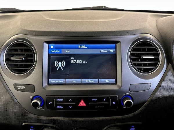 Used Hyundai i10 2018 for sale - 76332449: Photo 21