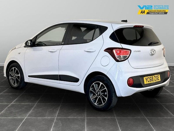 Used Hyundai i10 2018 for sale - 76332449: Photo 8