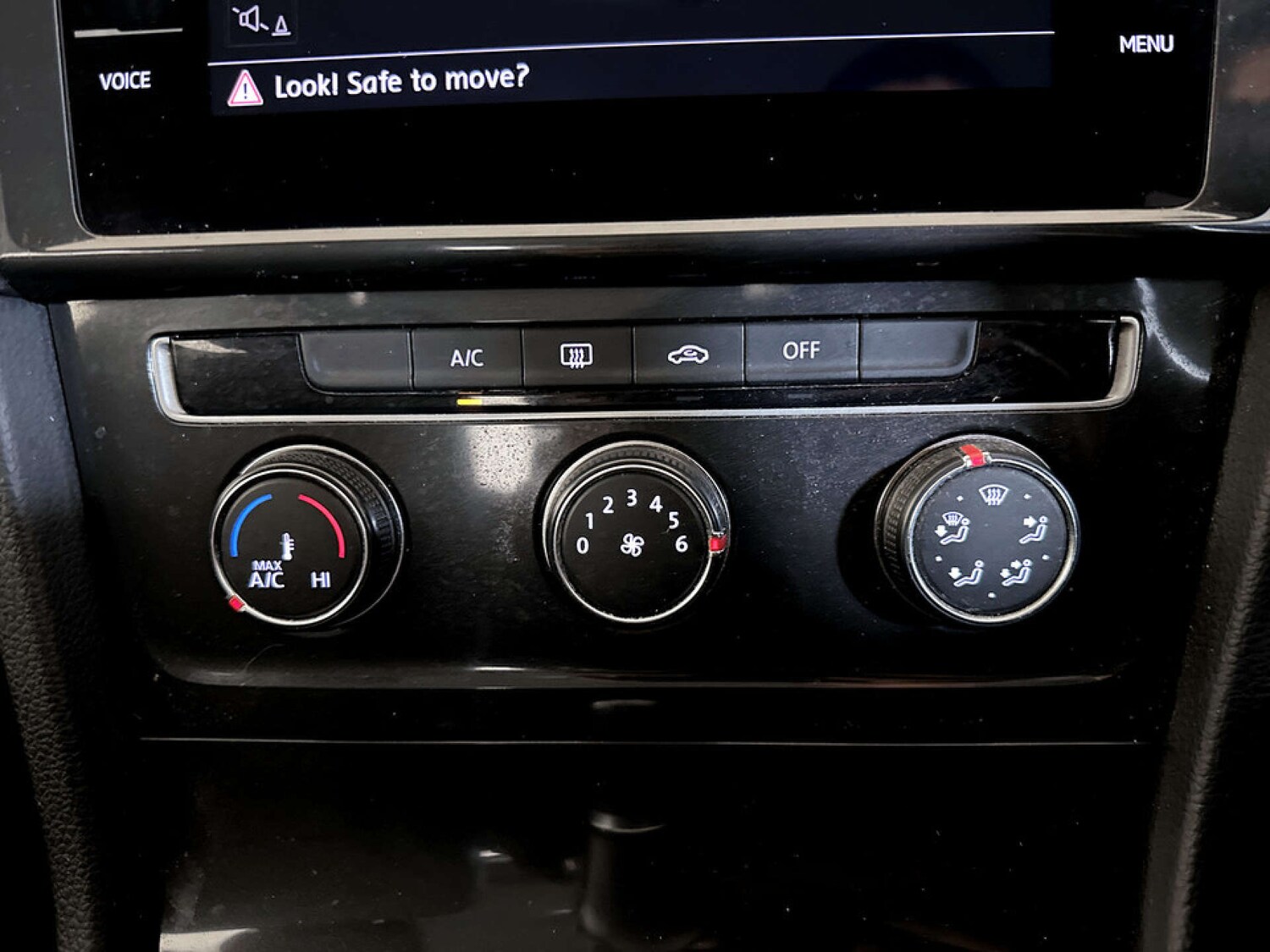 Used Volkswagen Golf 2018 for sale - 77504106: Photo 26