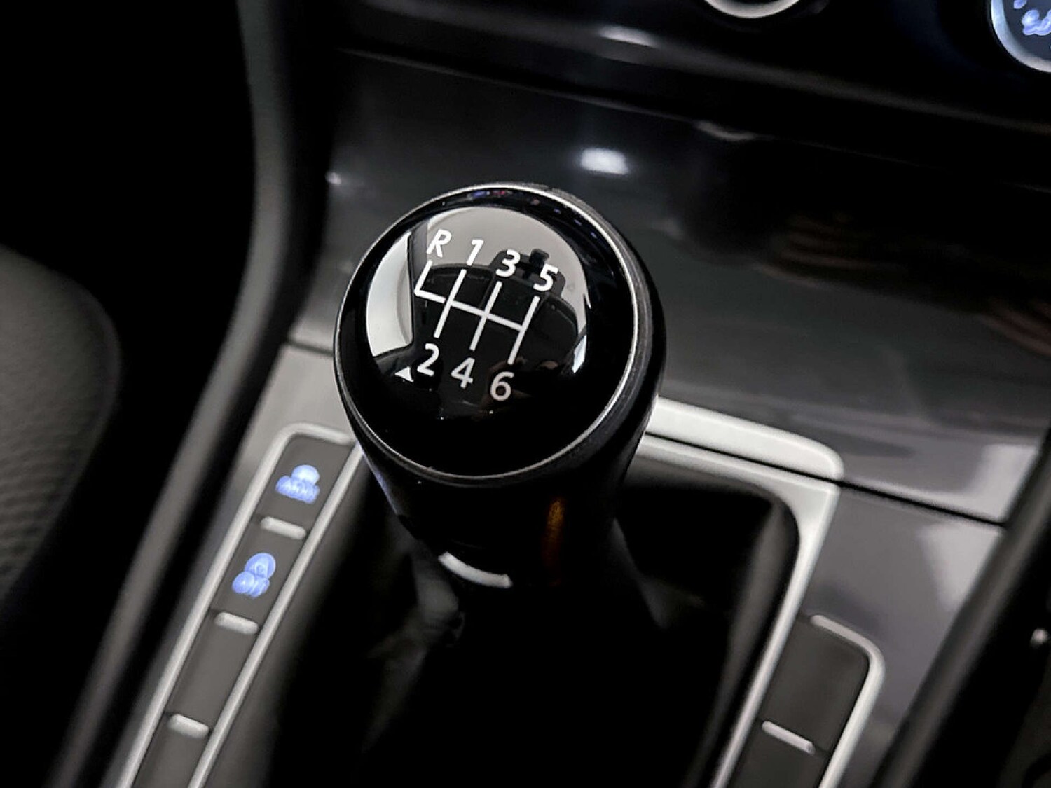 Used Volkswagen Golf 2018 for sale - 77504106: Photo 27