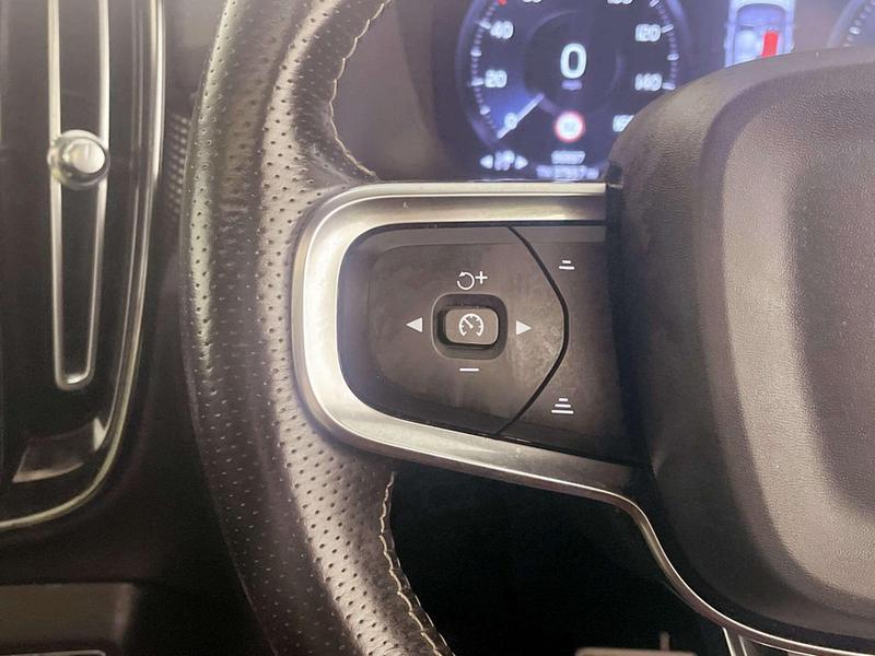 Used Volvo XC40 2020 for sale - 77063902: Photo 18