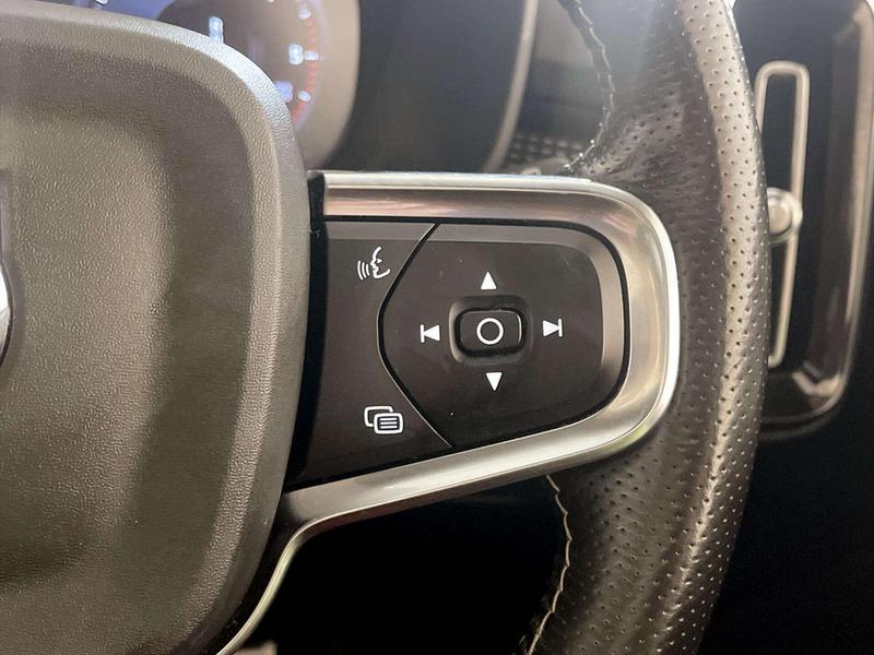 Used Volvo XC40 2020 for sale - 77063902: Photo 20